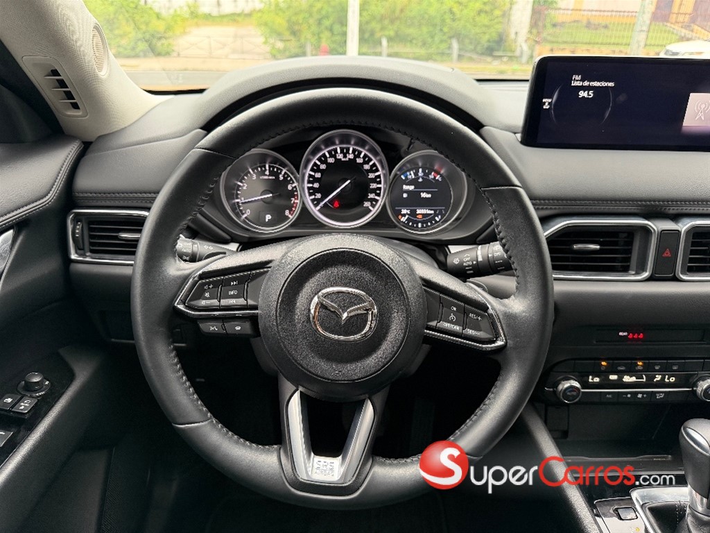 2025 Mazda CX-5 GS — foto 10 / 12