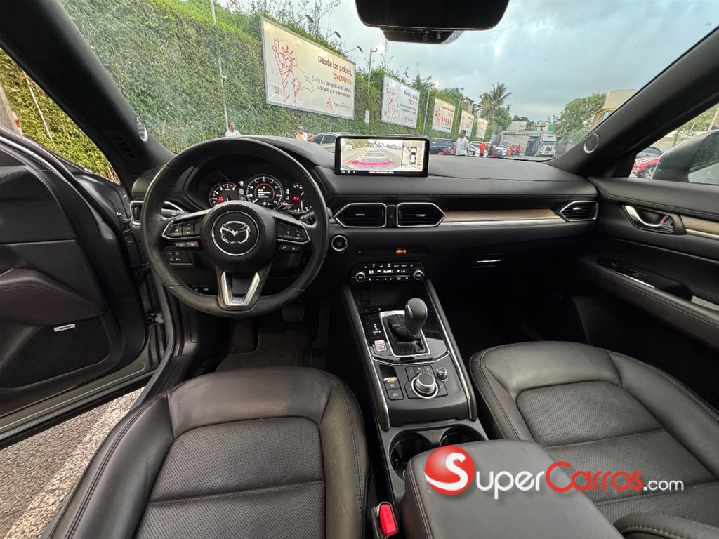 2021 Mazda CX-5 Signature — foto 5 / 9