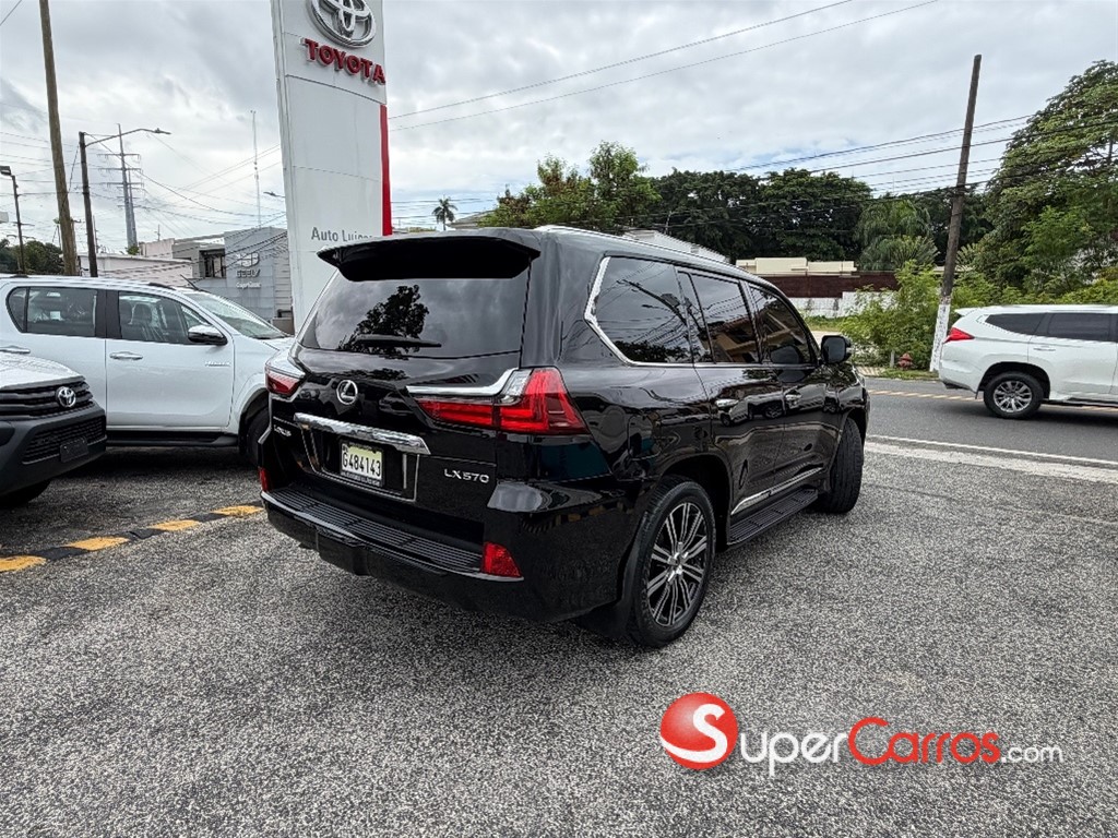 2020 Lexus LX 570 — foto 3 / 12