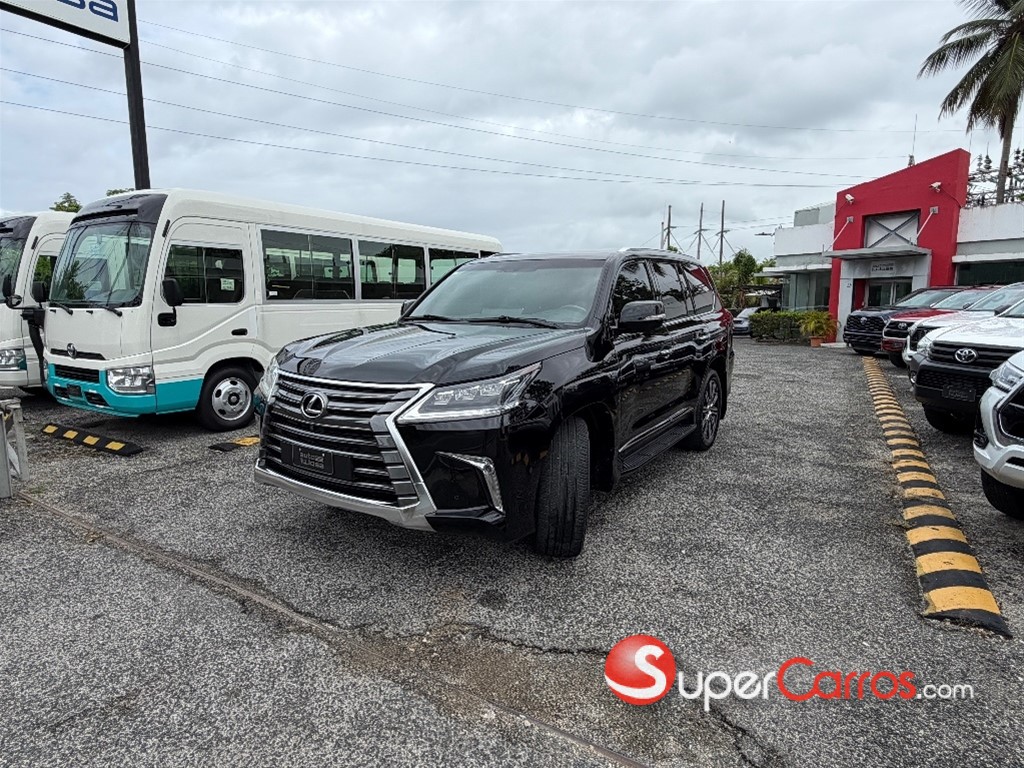 2020 Lexus LX 570 — foto 6 / 12