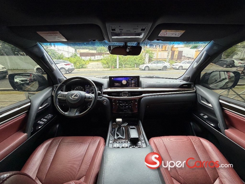 2020 Lexus LX 570 — foto 7 / 12
