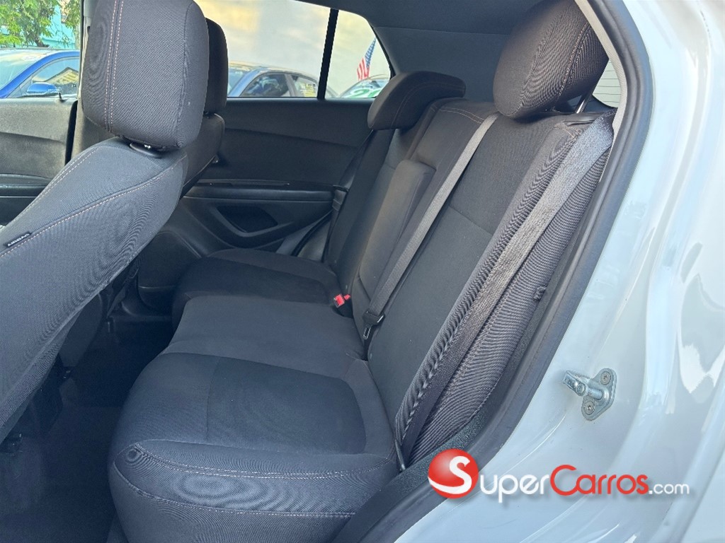 2022 Chevrolet Trax LS — foto 6 / 11