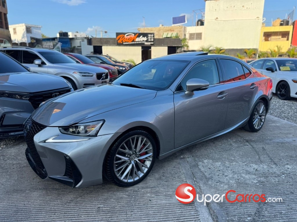 2018 Lexus IS 300