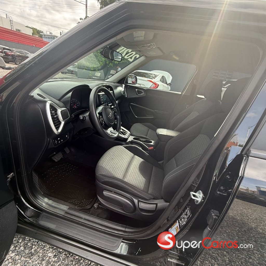 2020 Kia Soul LX — foto 7 / 12