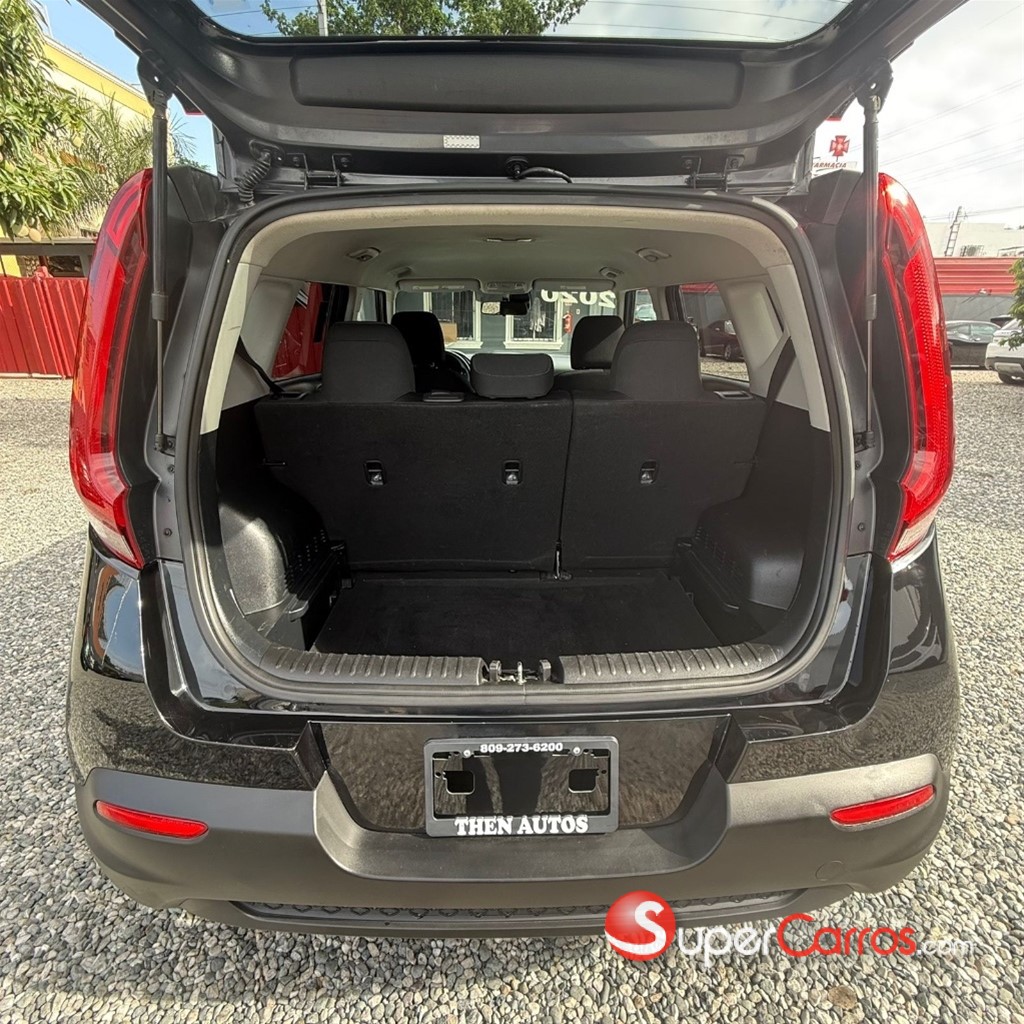 2020 Kia Soul LX — foto 11 / 12