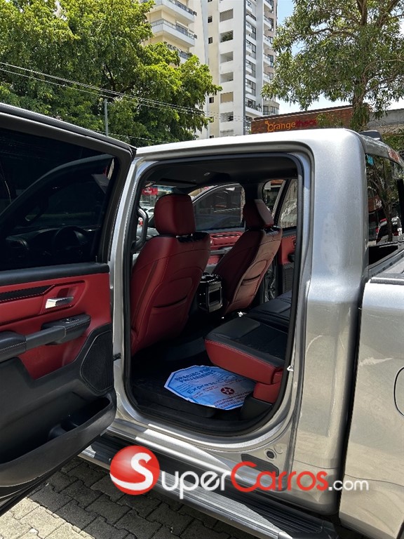 2020 Dodge Ram Rebel Sport — foto 7 / 11