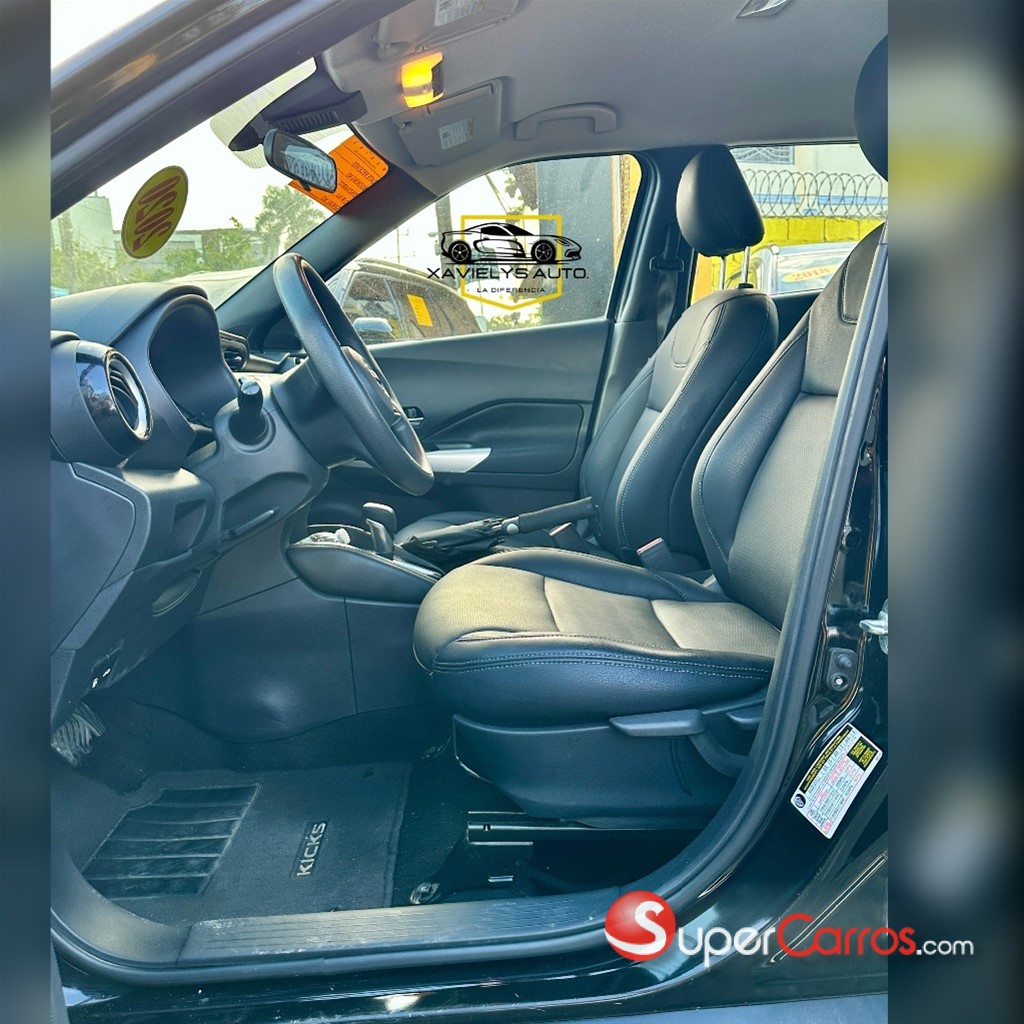 2020 Nissan Kicks SV — foto 8 / 10