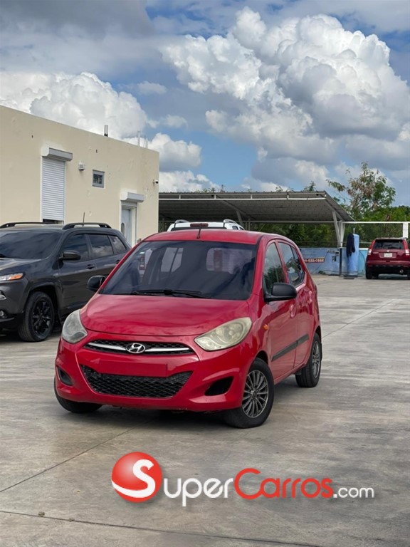 2013 Hyundai i 10 — foto 3 / 12