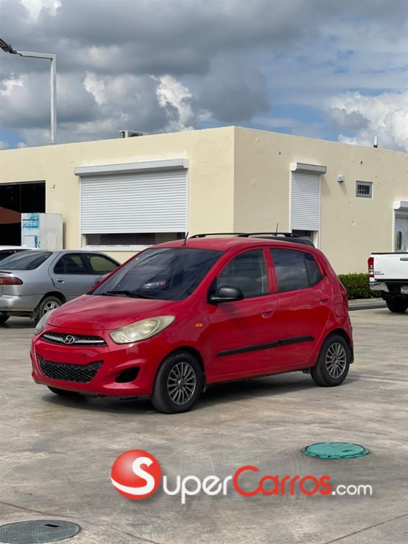 2013 Hyundai i 10 — foto 4 / 12