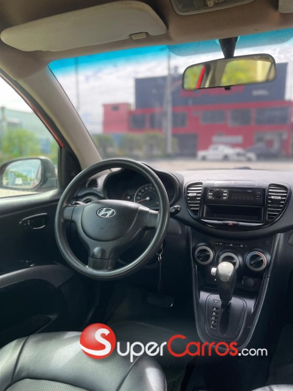 2013 Hyundai i 10 — foto 9 / 12