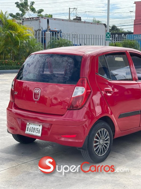 2013 Hyundai i 10 — foto 10 / 12