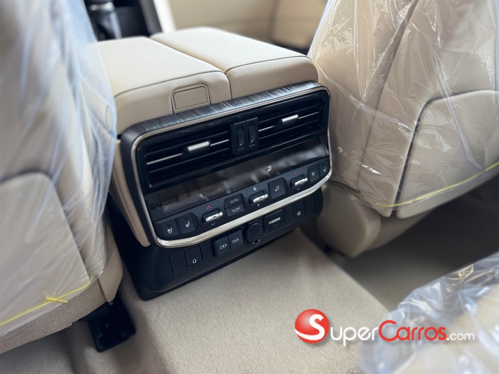 2027 Toyota Land Cruiser 300 VX-R — foto 5 / 10