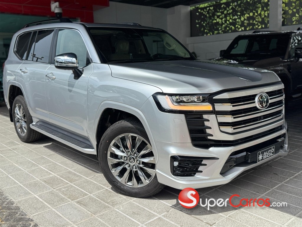 2027 Toyota Land Cruiser 300 VX-R — foto 9 / 10