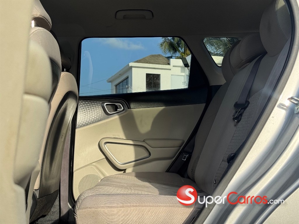 2020 Kia Soul — foto 9 / 11