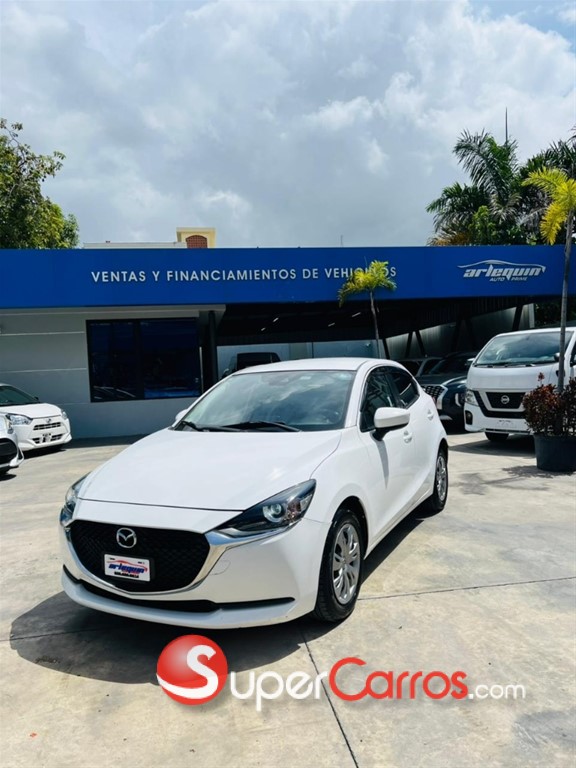2021 Mazda 2 — foto 3 / 12