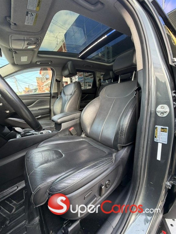 2020 Hyundai Santa Fe Limited — foto 4 / 12