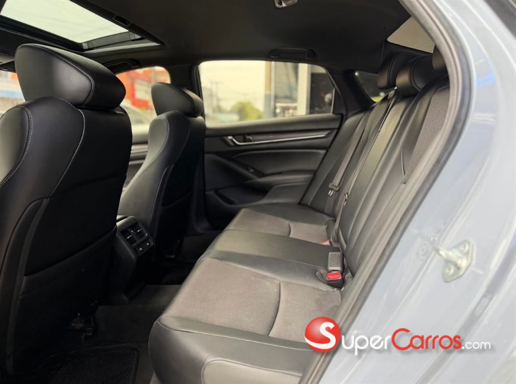 2022 Honda Accord Sport 2.0T — foto 7 / 9