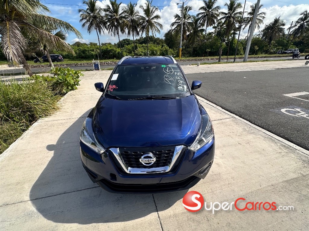2020 Nissan Kicks SV