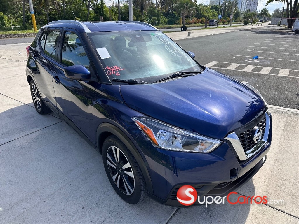 2020 Nissan Kicks SV — foto 2 / 12