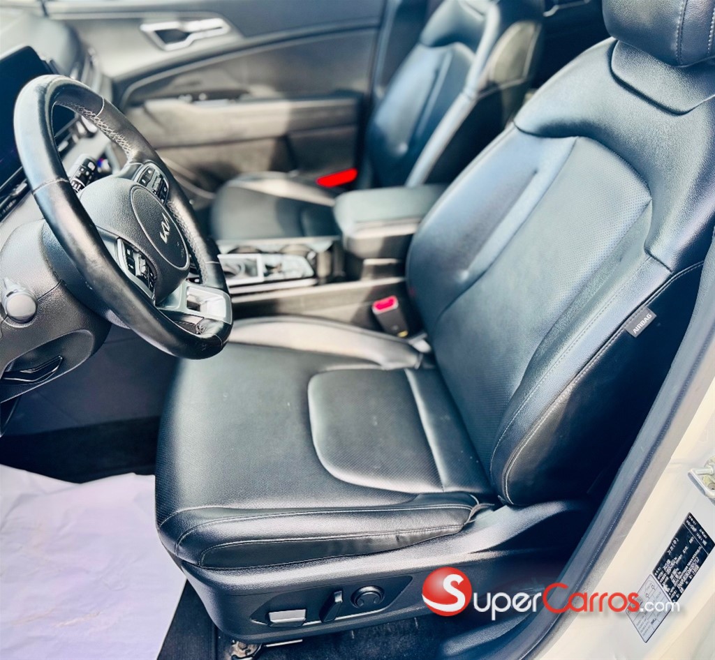 2022 Kia Sportage — foto 8 / 10