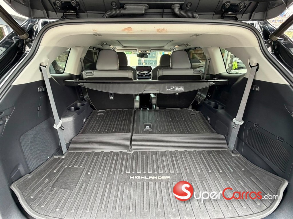 2020 Toyota Highlander Platinum — foto 2 / 9
