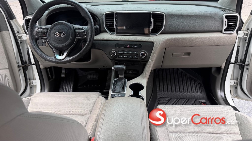 2017 Kia Sportage FE — foto 8 / 12
