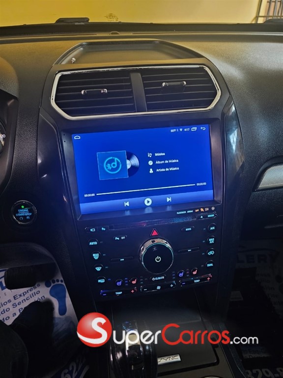 2018 Ford Explorer XLT — foto 9 / 11