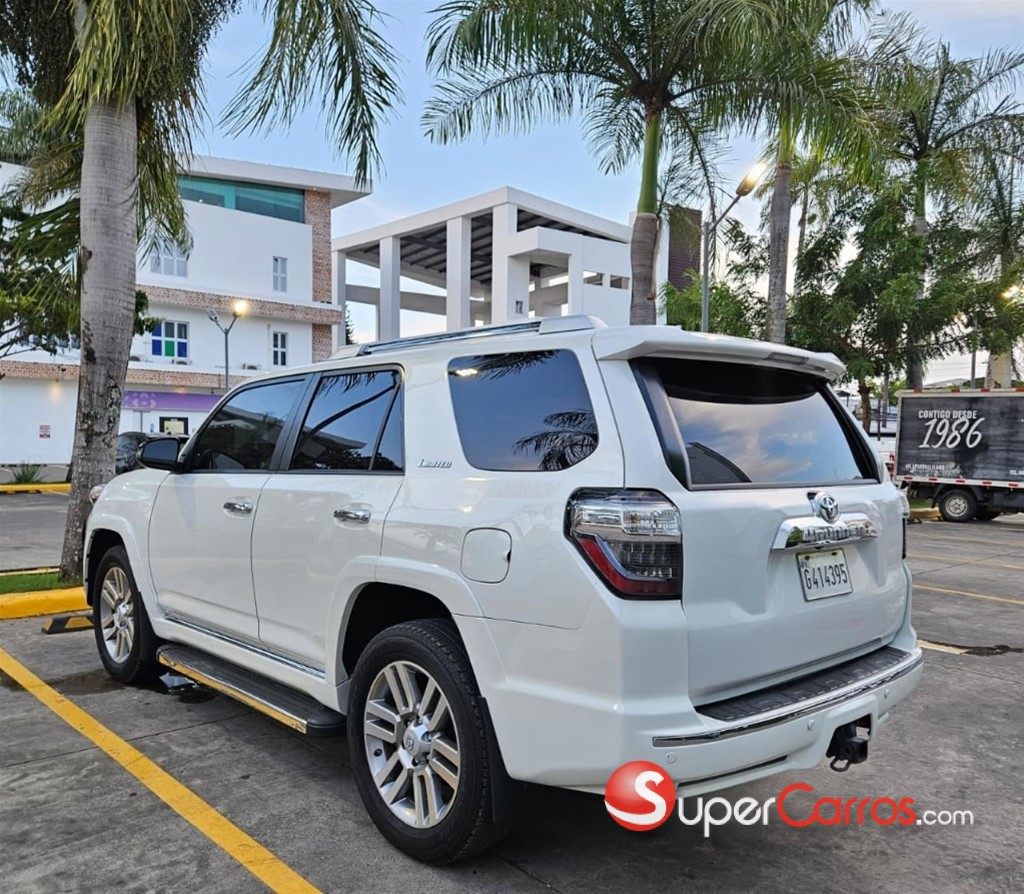 2013 Toyota 4 Runner Limited — foto 7 / 12