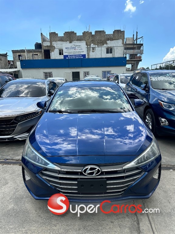 2020 Hyundai Elantra SEL — foto 2 / 12