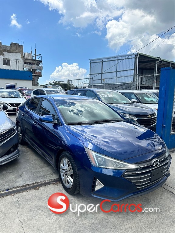 2020 Hyundai Elantra SEL — foto 3 / 12