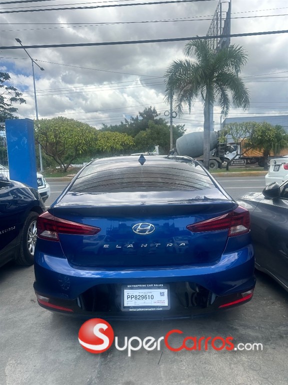 2020 Hyundai Elantra SEL — foto 4 / 12