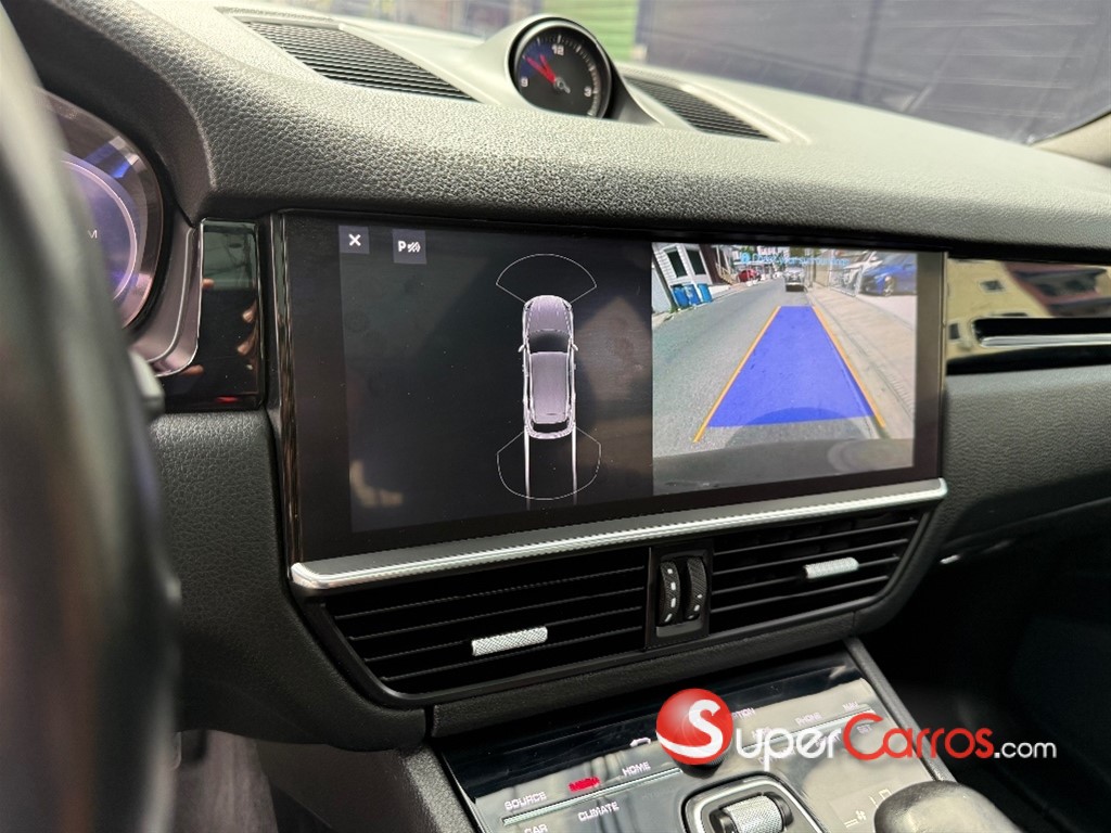 2021 Porsche Cayenne — foto 11 / 12