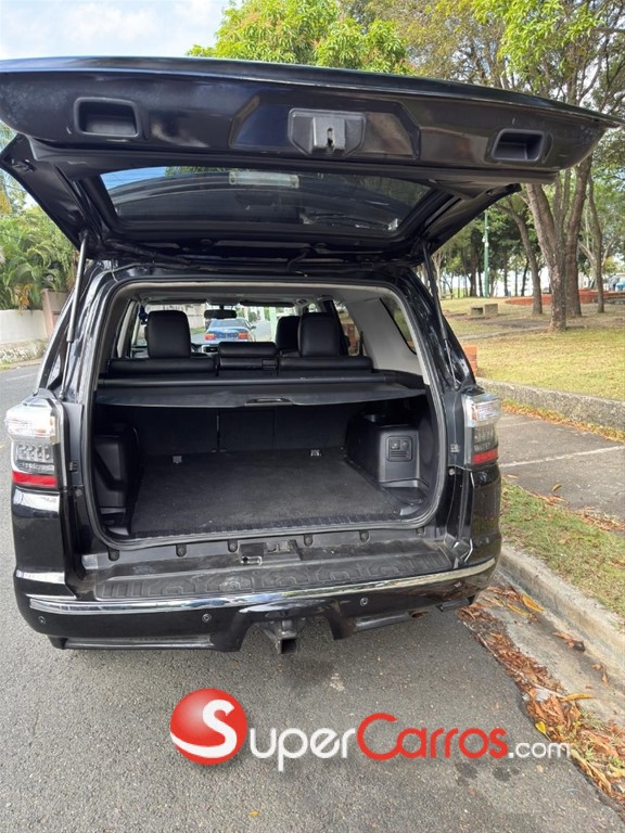 2018 Toyota 4 Runner Limited — foto 5 / 12