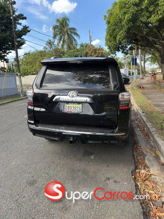 2018 Toyota 4 Runner Limited — foto 6 / 12