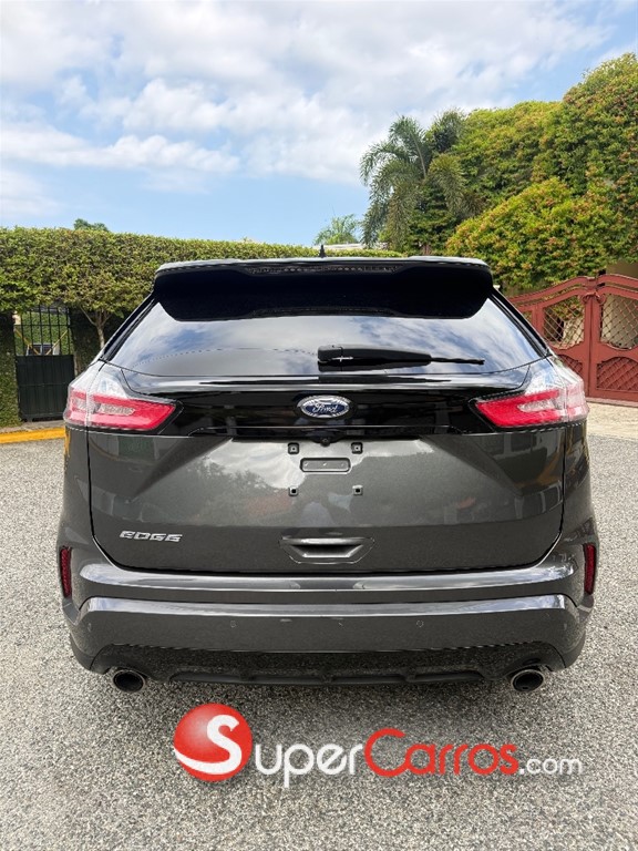 2020 Ford EDGE ST — foto 6 / 10