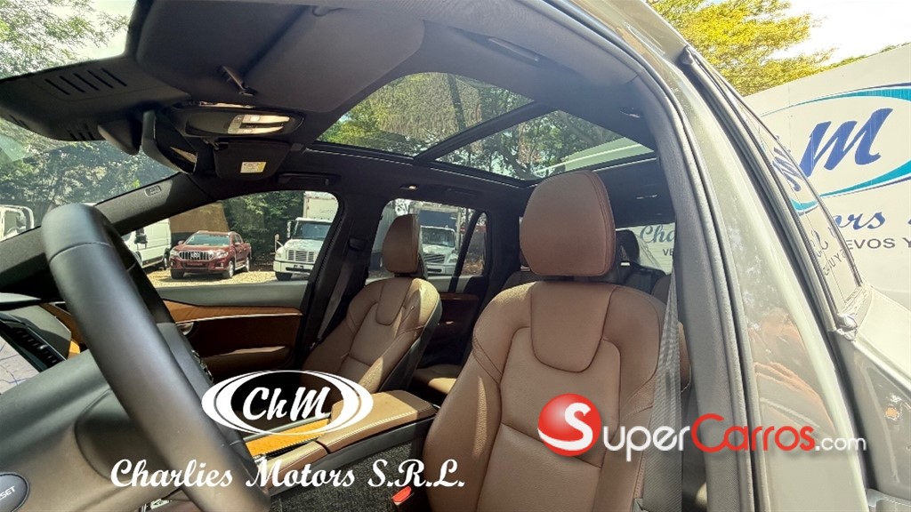 2024 Volvo XC90 B6 Plus — foto 10 / 12