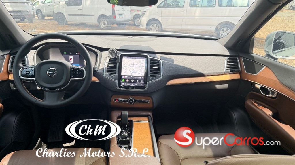 2024 Volvo XC90 B6 Plus — foto 11 / 12