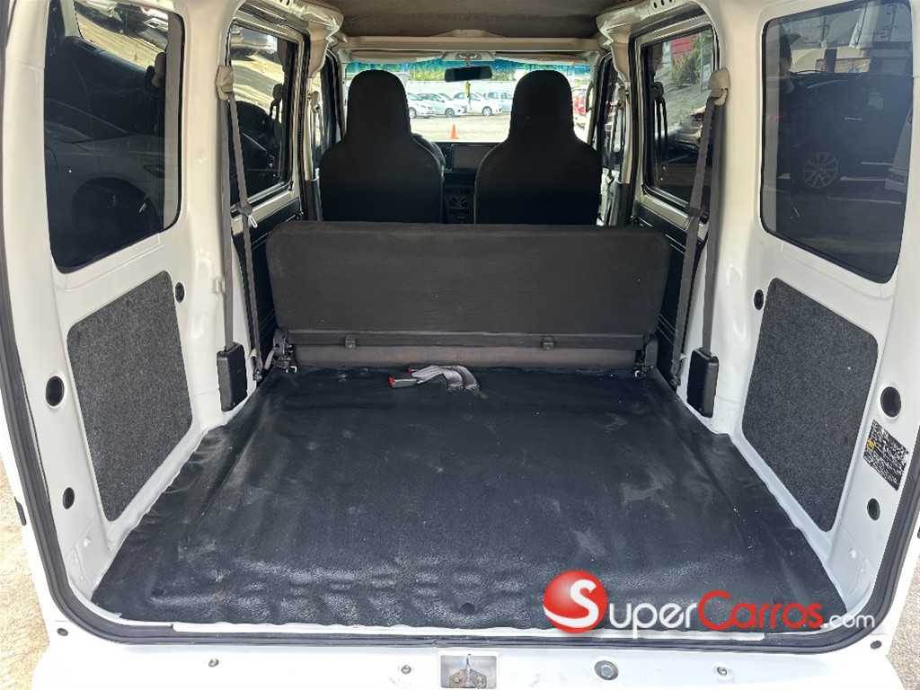 2018 Daihatsu Hijet — foto 7 / 7