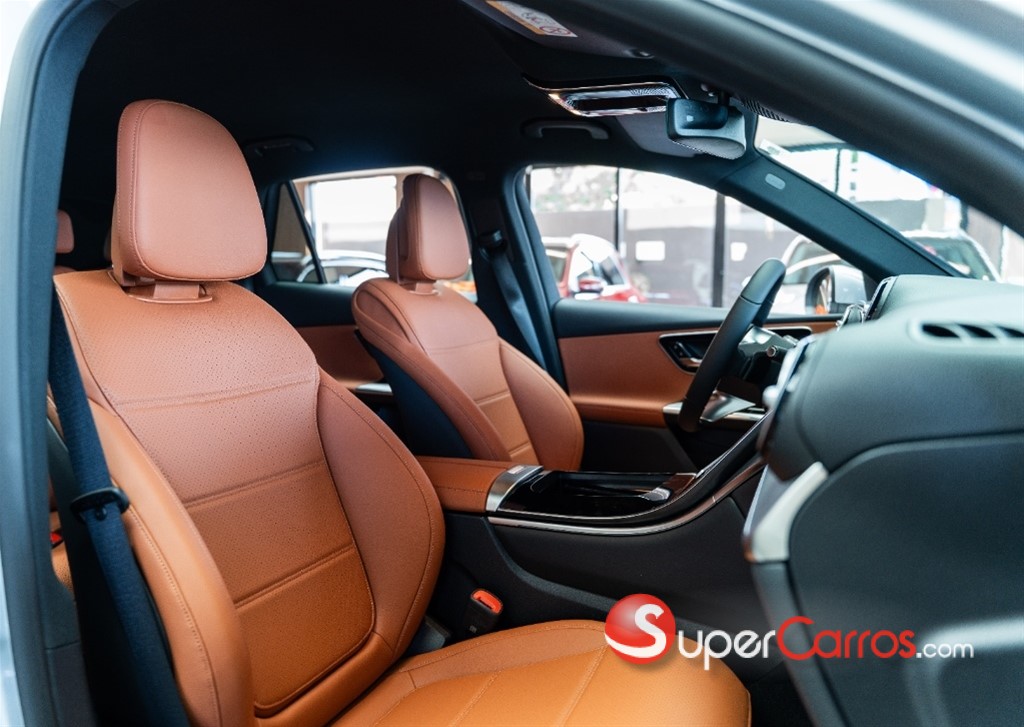 2026 Mercedes-Benz Clase GLC 200 4MATIC — foto 9 / 12
