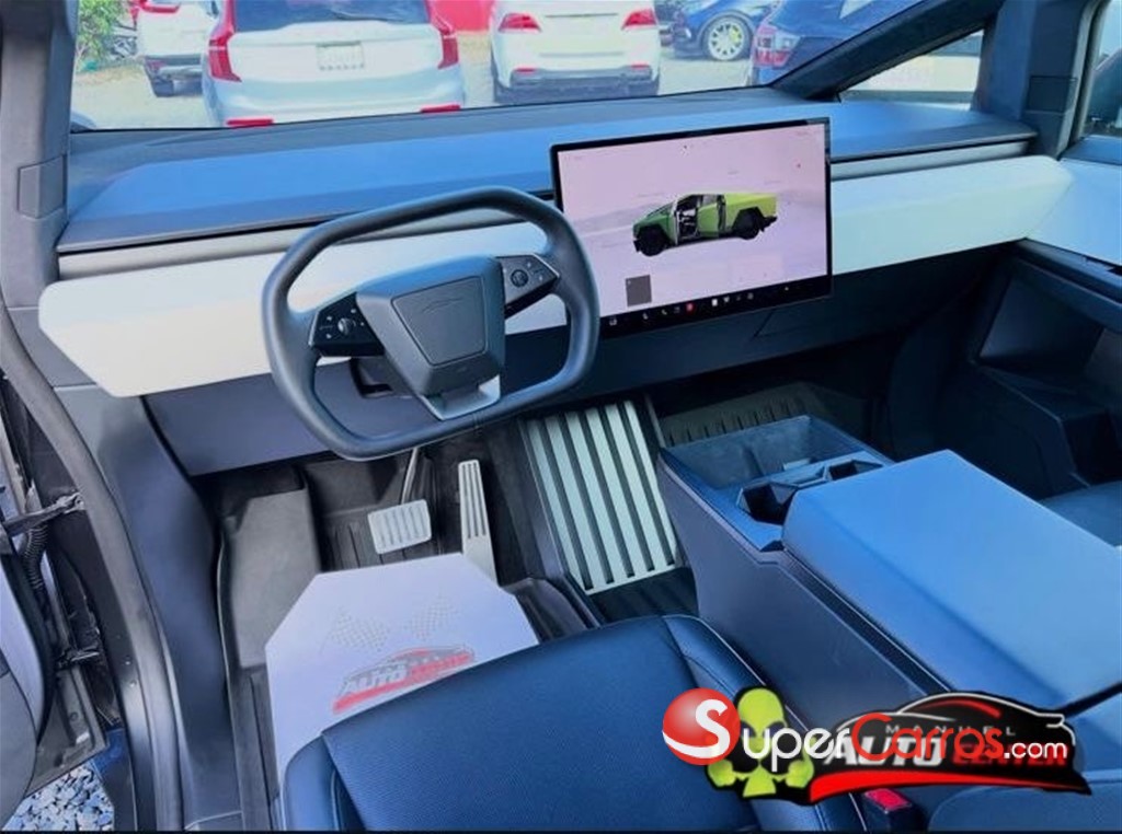 2024 Tesla CyberTruck — foto 2 / 12