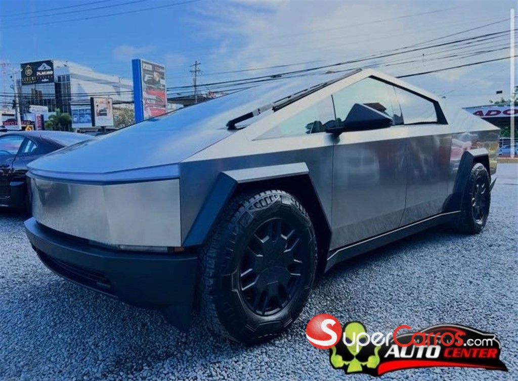 2024 Tesla CyberTruck — foto 7 / 12