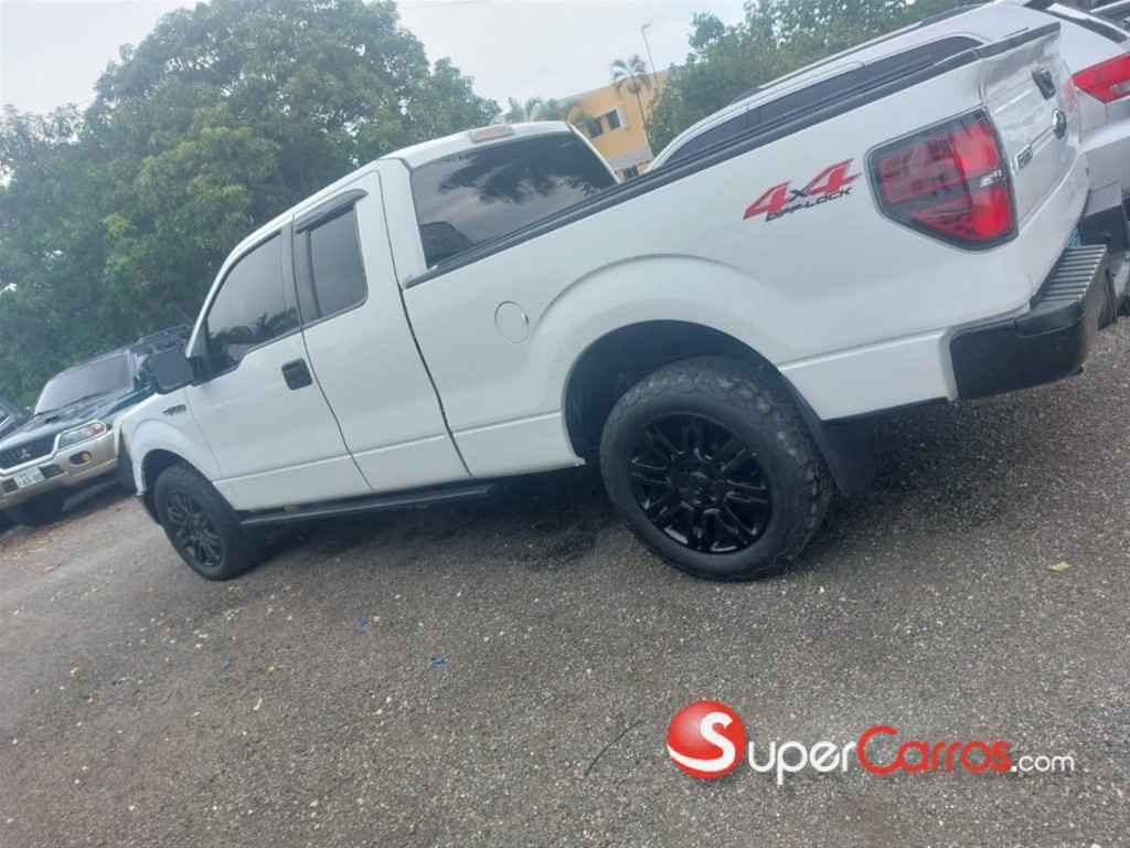 2010 Ford F 150 — foto 8 / 8