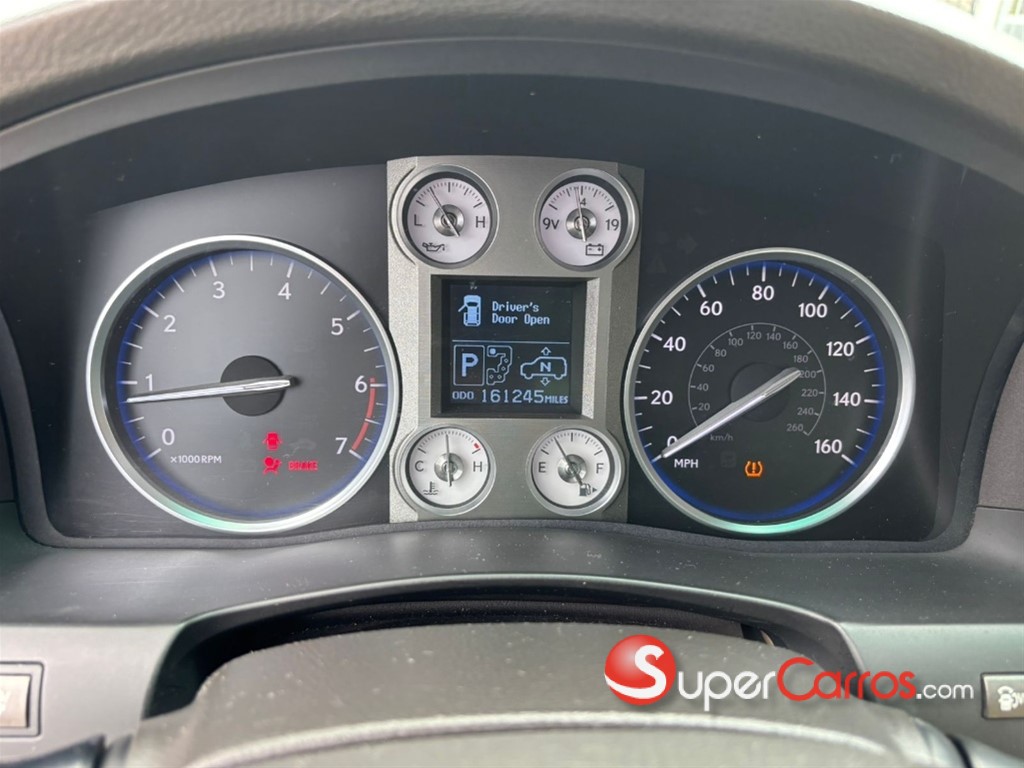 2011 Lexus LX 570 — foto 11 / 12