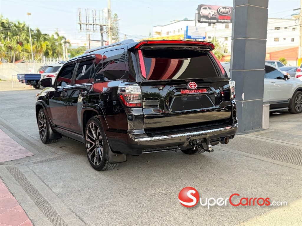 2016 Toyota 4 Runner Limited — foto 5 / 10