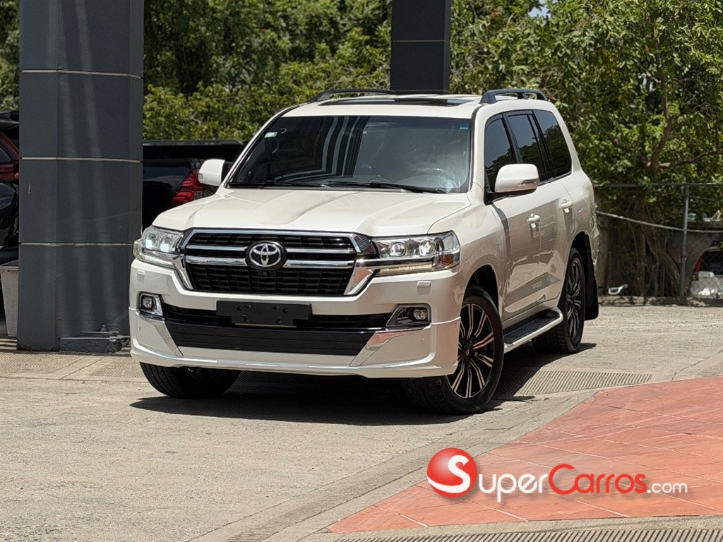 2017 Toyota Land Cruiser 200 VX-R — foto 2 / 11