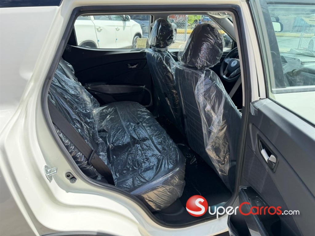 2027 KGM Tivoli LE — foto 6 / 9