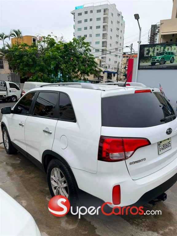 2014 Kia Sorento — foto 5 / 11