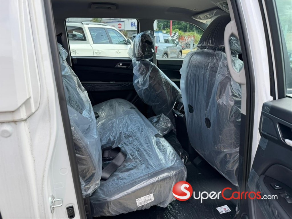 2026 KGM Musso Limited — foto 9 / 9
