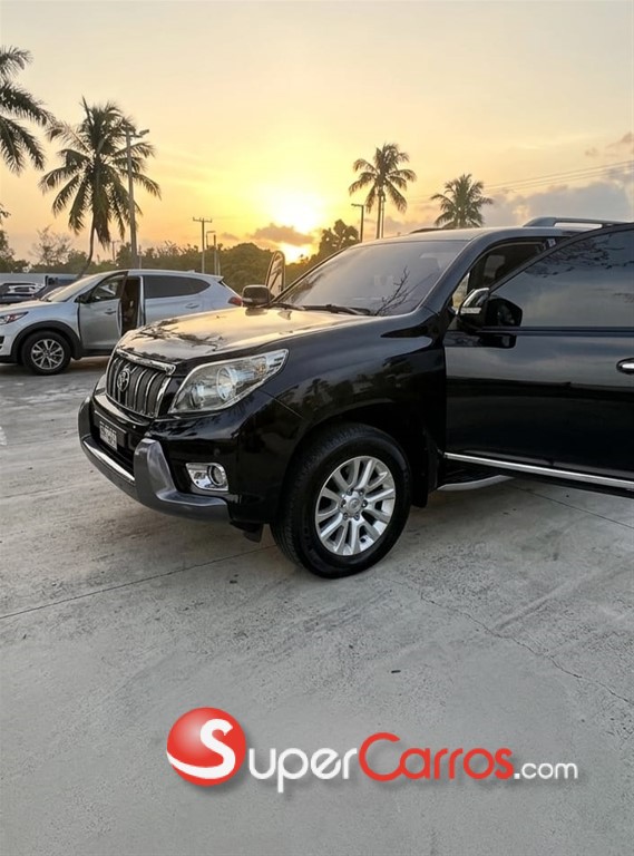 2011 Toyota Land Cruiser Prado VX