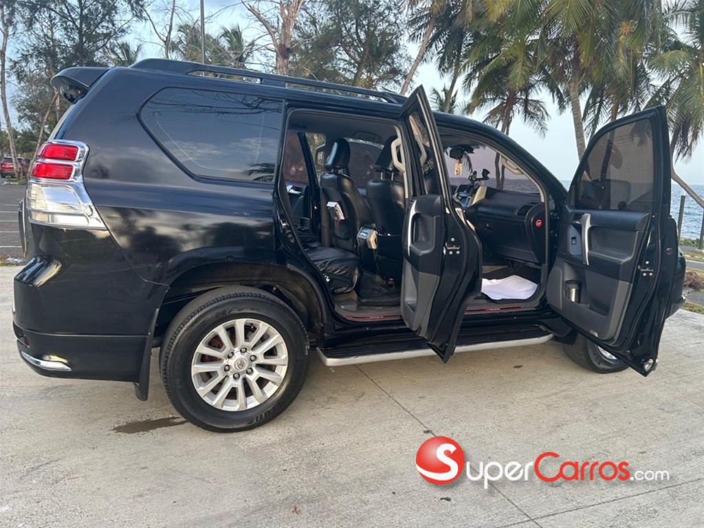 2011 Toyota Land Cruiser Prado VX — foto 4 / 10